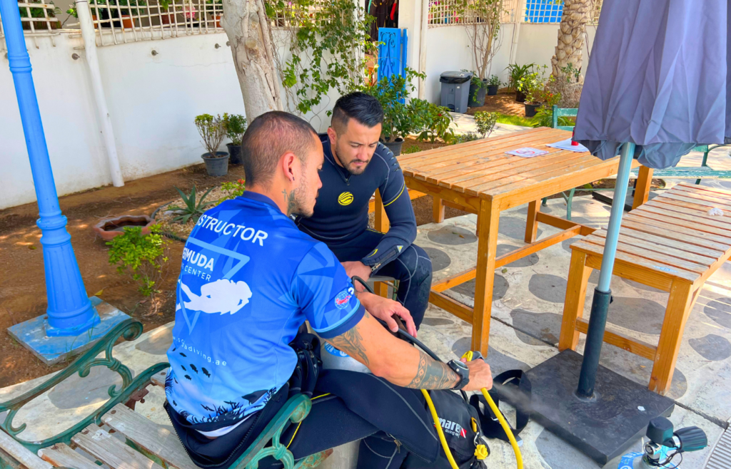 PADI Open Water Course - Confined Water (Pool) Training Introduction